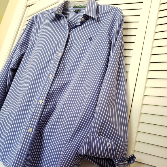 EUC Ralph Lauren Blue Pinstripe Button Down Shirt - Picture 2 of 6